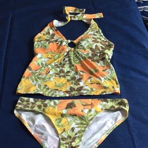 Tommy Bahama two piece Bathing suit 👙